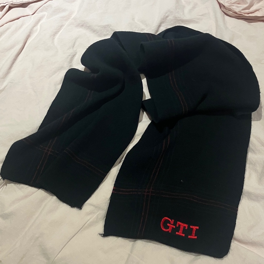 Limited edition Volkswagen GTI Black Scarf for Men